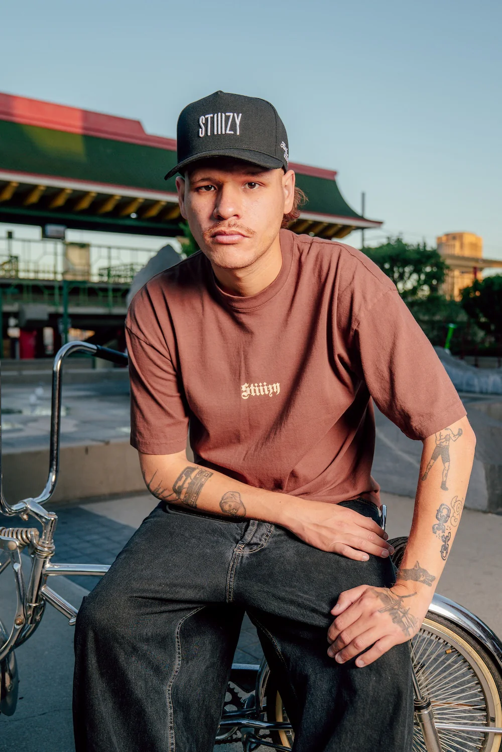 Stay STIIIZY Tee, Brown - Image 6